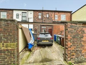 Rear- click for photo gallery